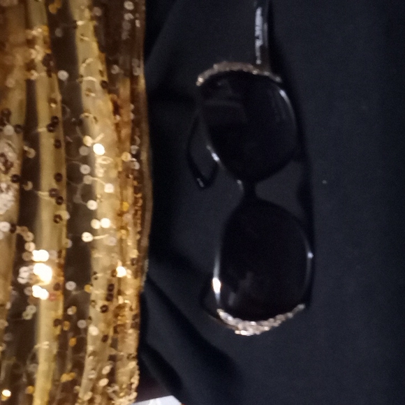 Accessories - 💚SALE/Sunglasses💚 (#9447)       Crystal Trimmed